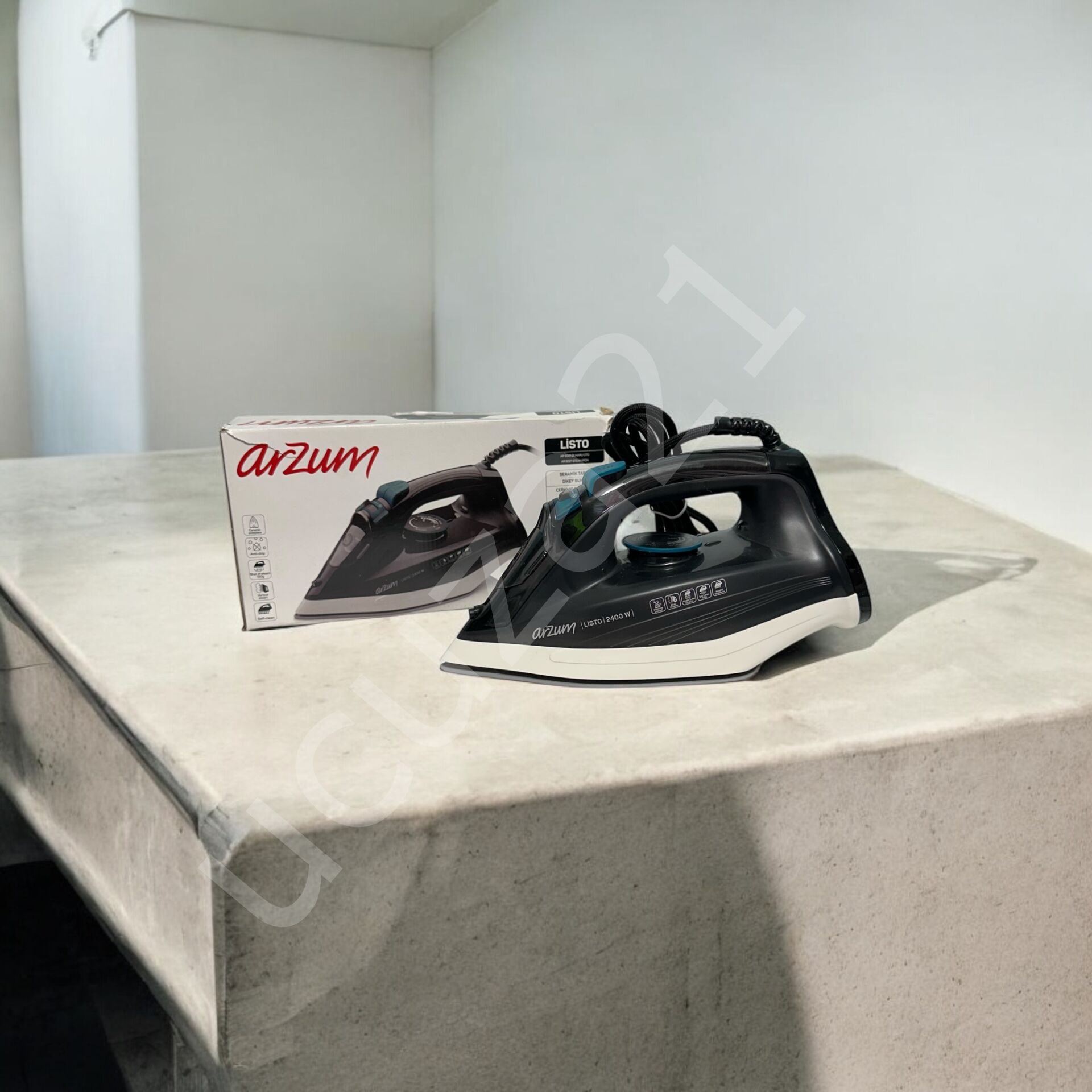 ARZUM AR6020 PRESSA BUHARLI ÜTÜ